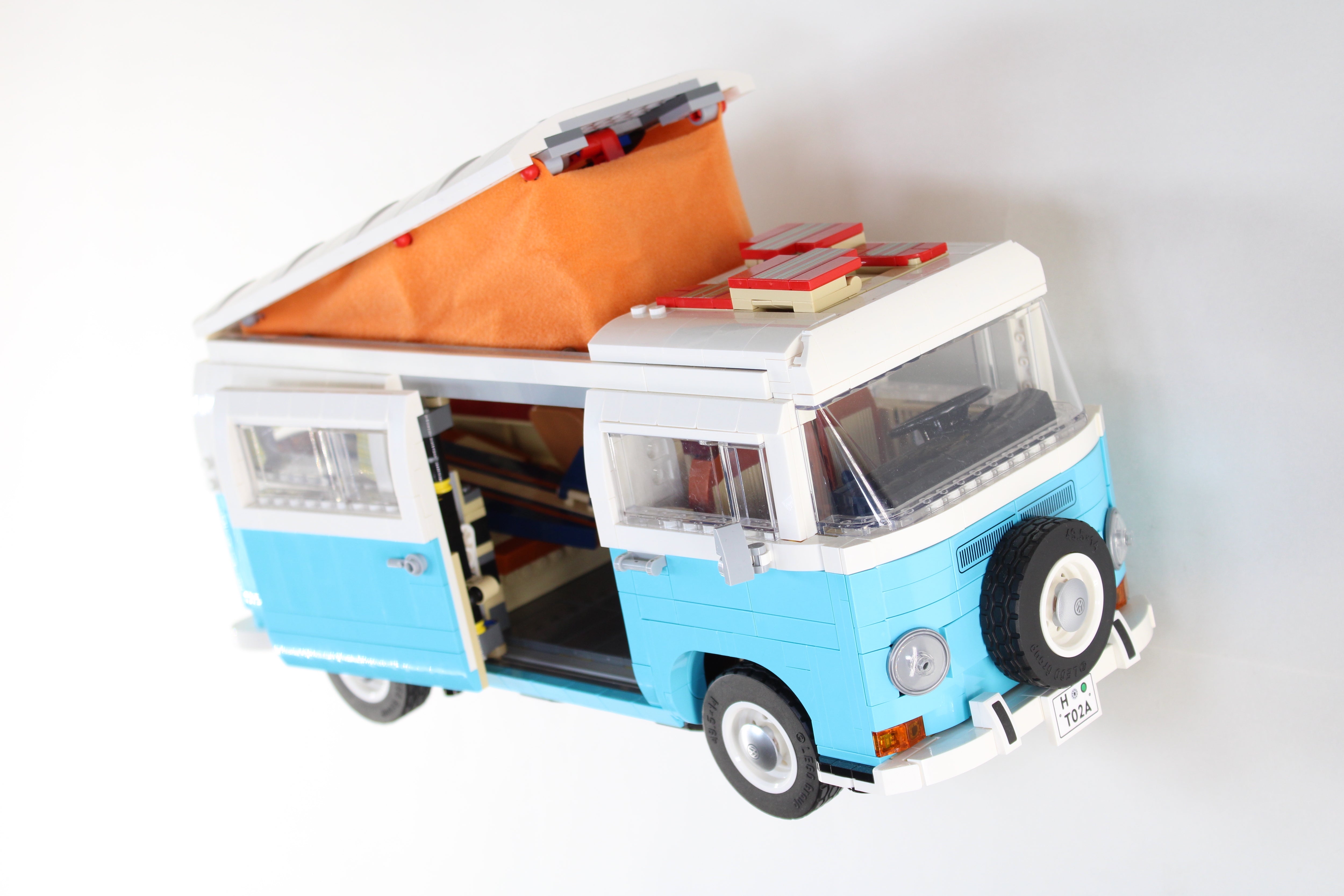 Wall Mount for LEGO® Creator Volkswagen T2 Van HOX3D
