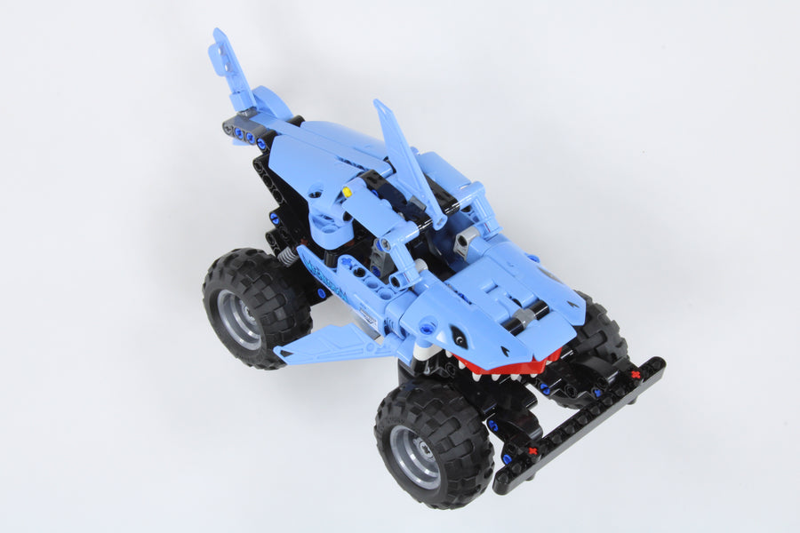 Adjustable Wall Mount for LEGO® Technic™ 42134 Monster Jam™ Megalodon™