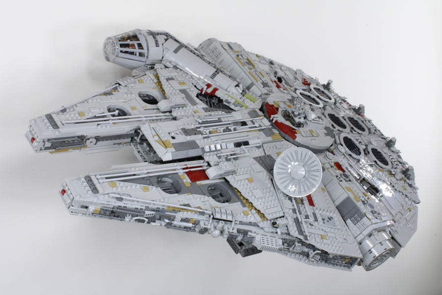 Adjustable Wall Mount for LEGO® Star Wars™ 75192 UCS Millennium Falcon™