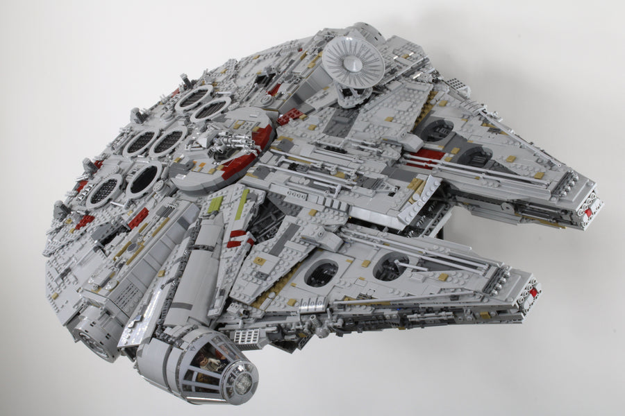 Adjustable Wall Mount for LEGO® Star Wars™ 75192 UCS Millennium Falcon™