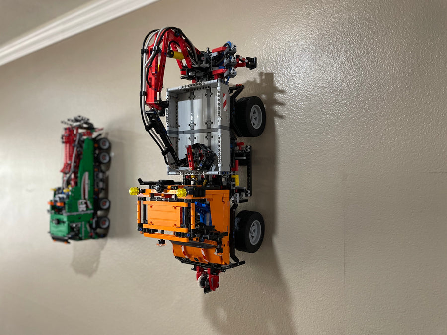 Wall Mount for LEGO® Technic™ 8110 Mercedes Benz Unimog U400