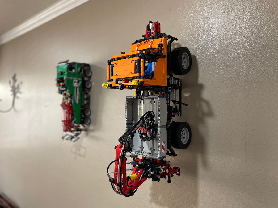 Wall Mount for LEGO® Technic™ 8110 Mercedes Benz Unimog U400