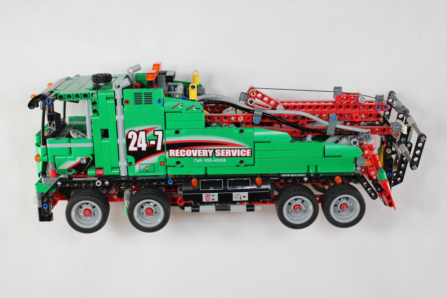Wall Mount for LEGO® Technic™ 42008 Service Truck