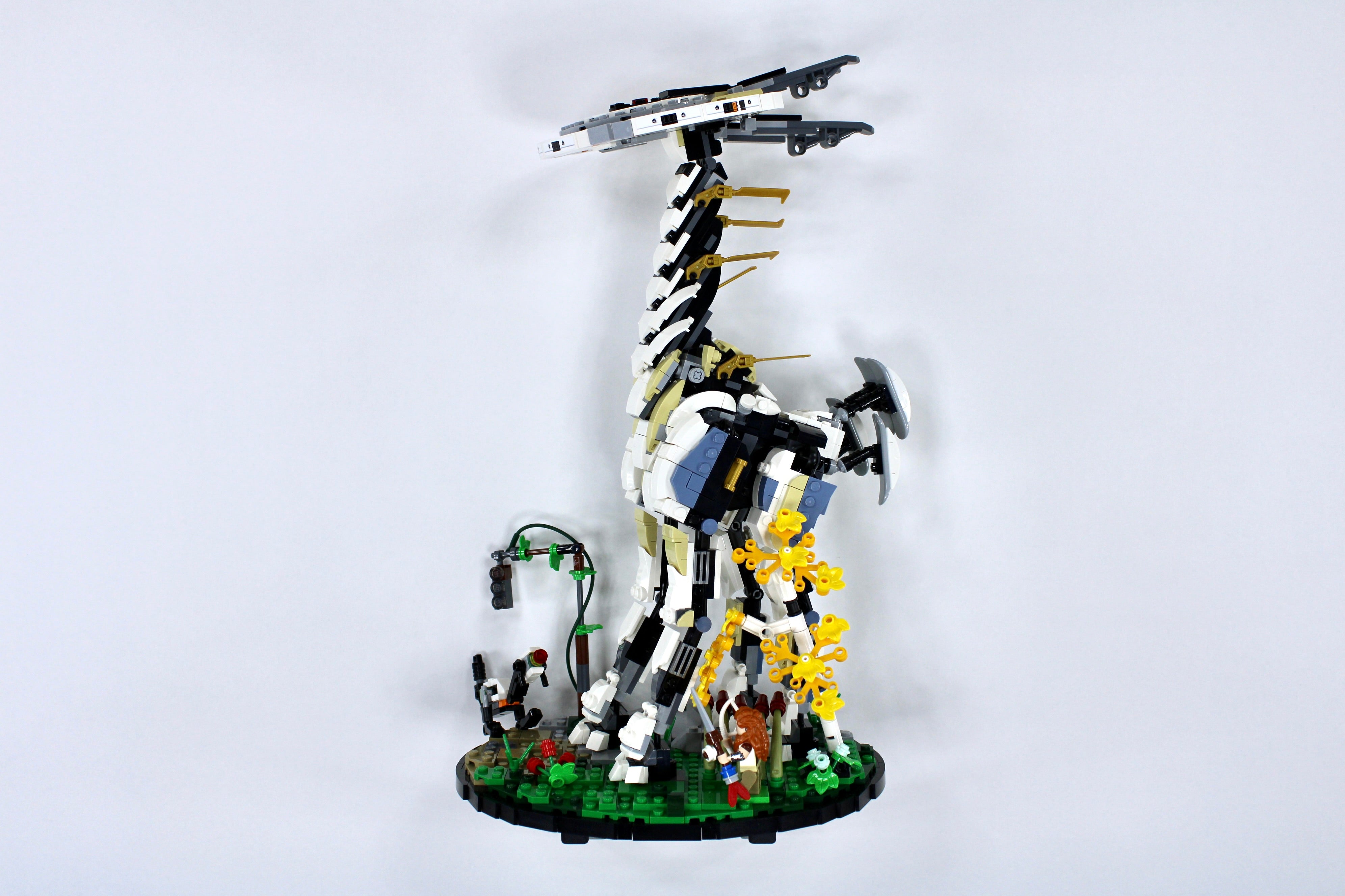 Wall Mount for LEGO® 76989 Horizon Forbidden West: Tallneck – HOX3D
